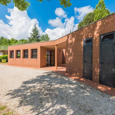 Campeggio Village Il Poggetto 3*