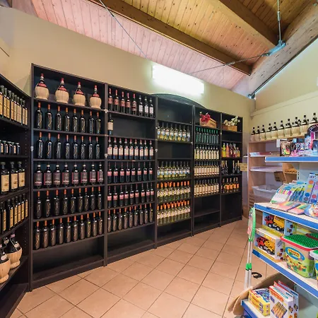 Campingplatz Village Il Poggetto 3*
