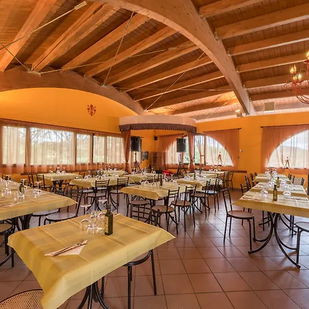 Village Il Poggetto 3*