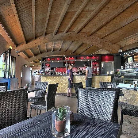 Camping Village Il Poggetto 3* Troghi